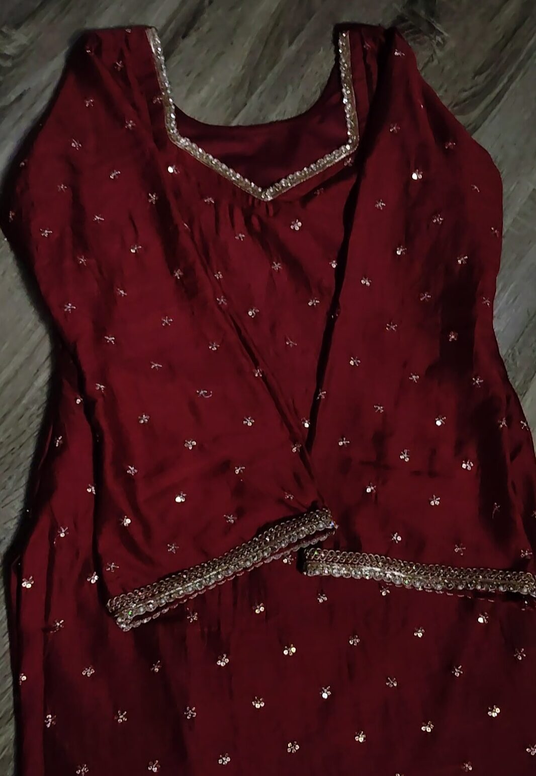 embroidered dupatta suit